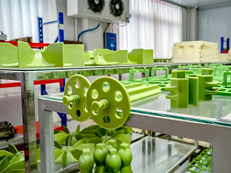 Prečo si zvoliť zložité časti pre stratenú penu pre komplexné časti?